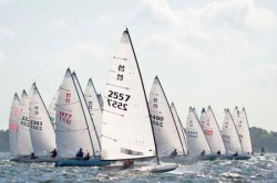 Puffin-2 at MC Scow Midwinters; Eustis, FL; March 2015 (Photo - Mari Johnson)